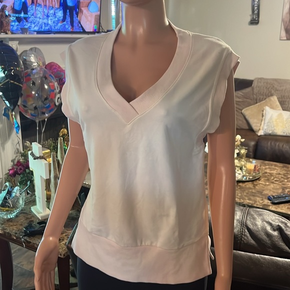 Women's V-Neck Sleeveless Top - White - Picture 2 of 4